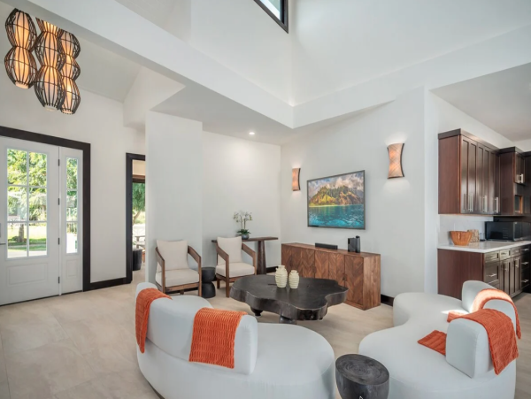 Experience Tropical Luxury in Poipu - 4 Suite Oasis